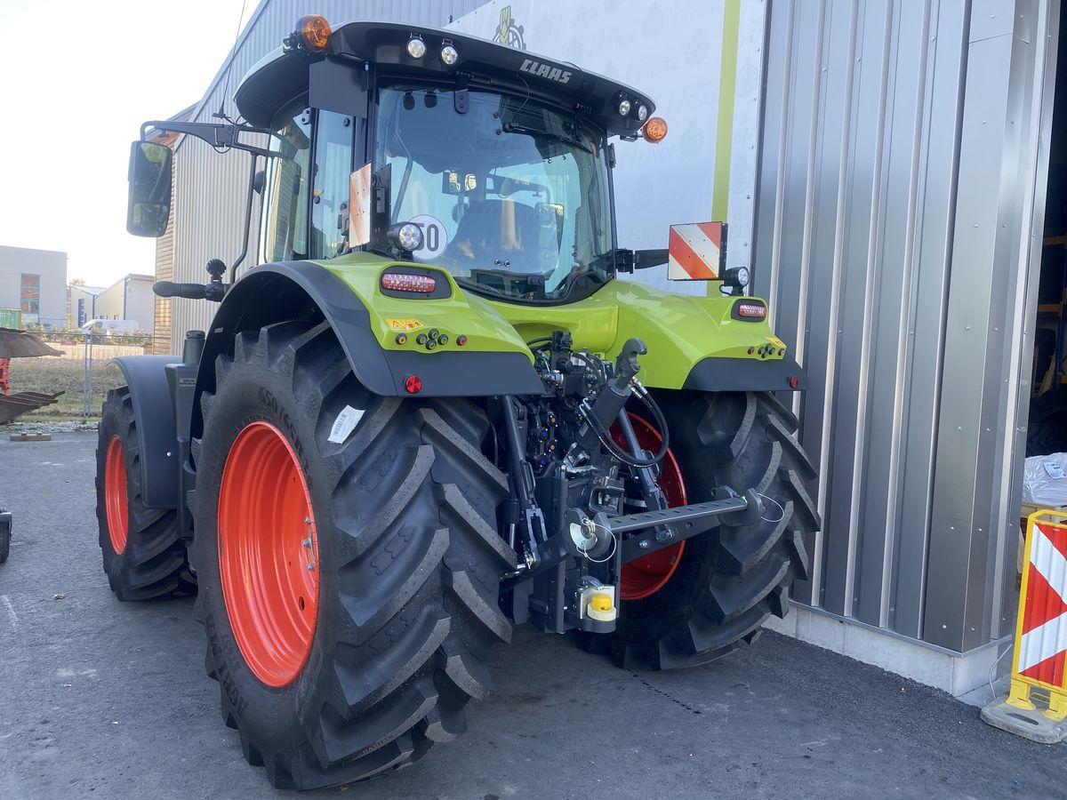 Claas Arion 550 CMATIC CEBIS