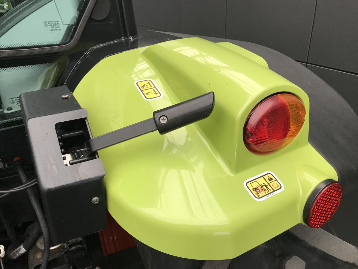 Claas Atos 220