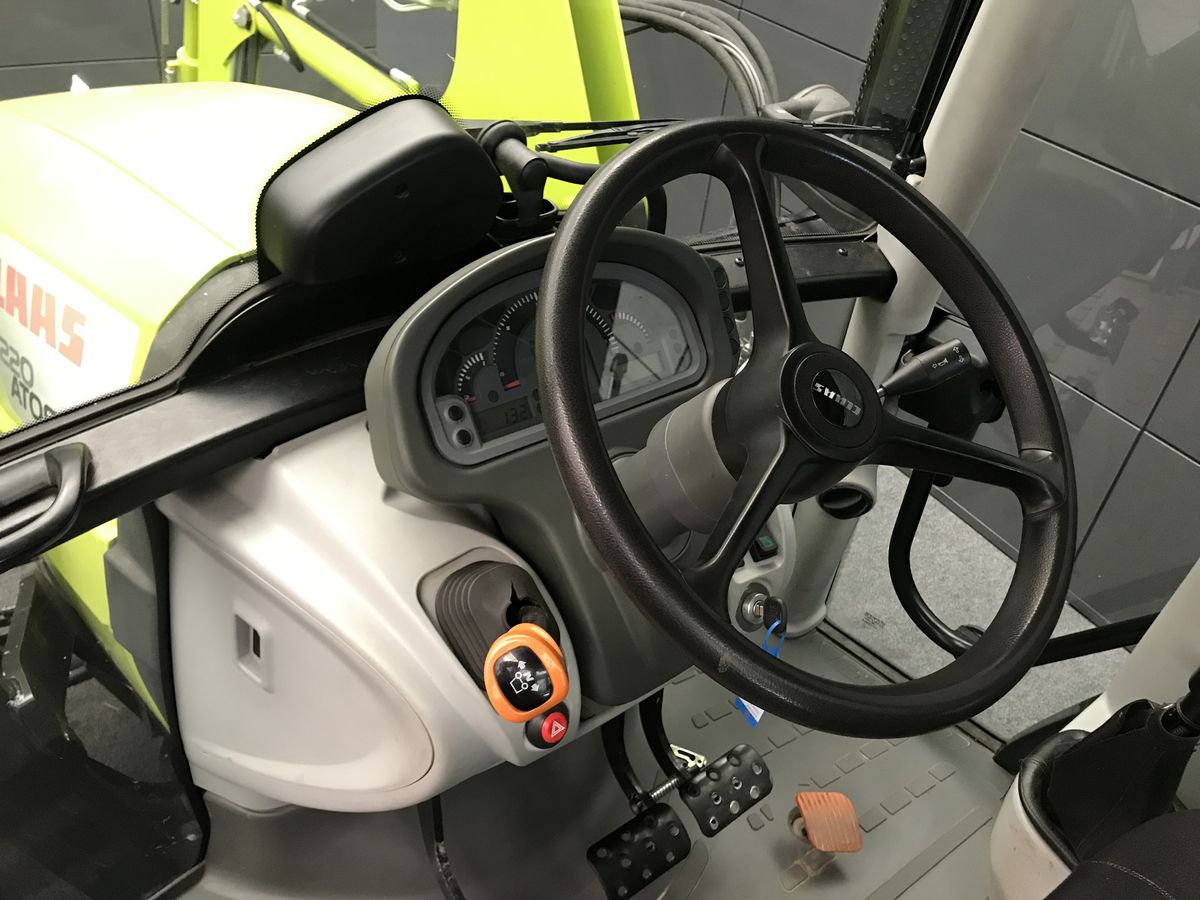 Claas Atos 220