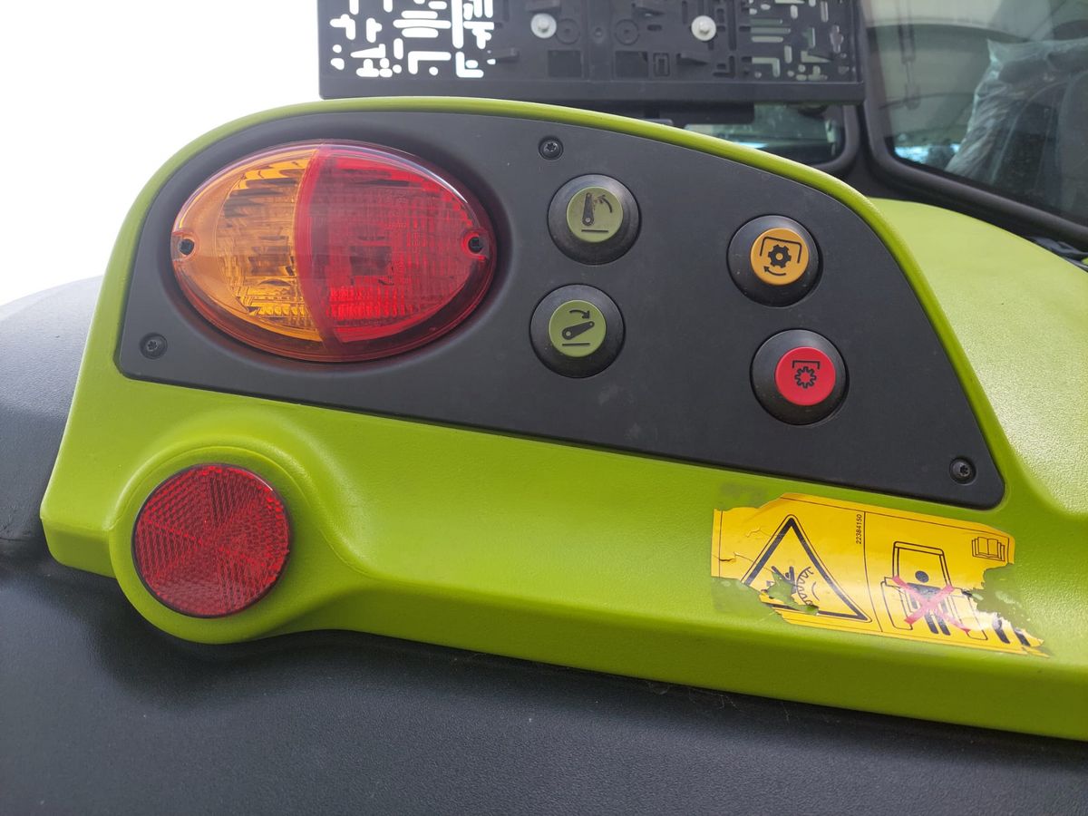 Claas Arion 430 Standard