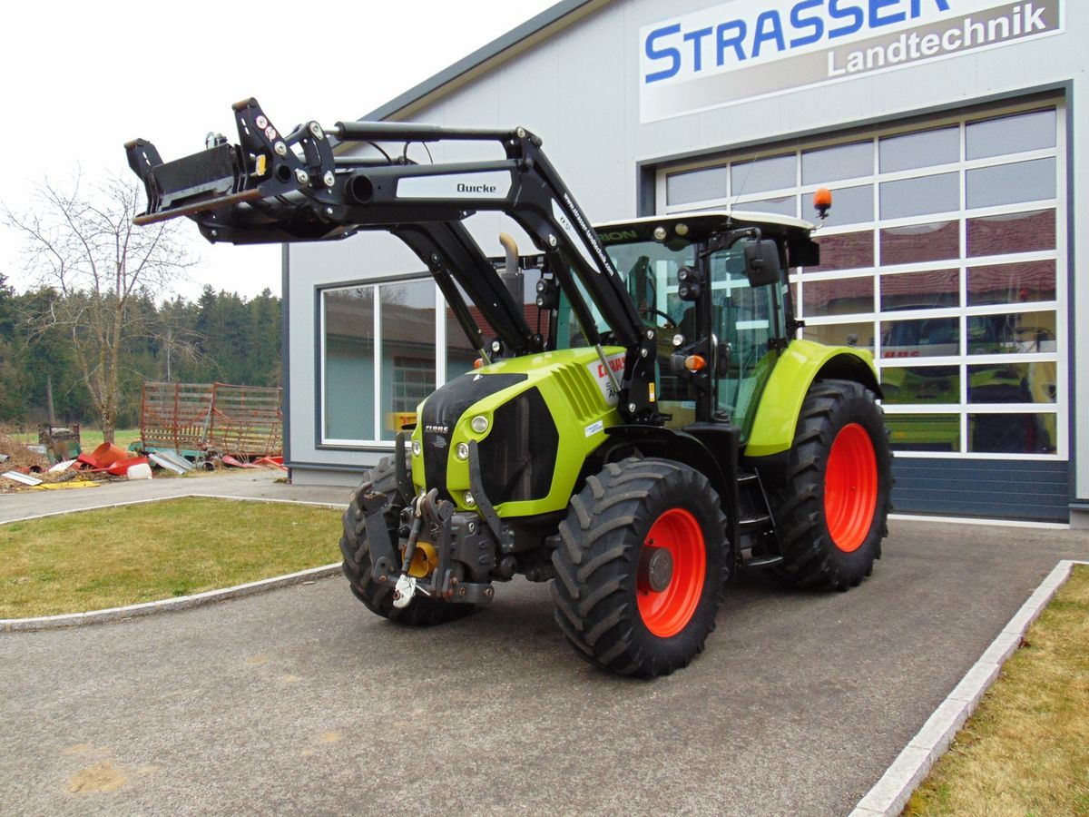 Claas Arion 530