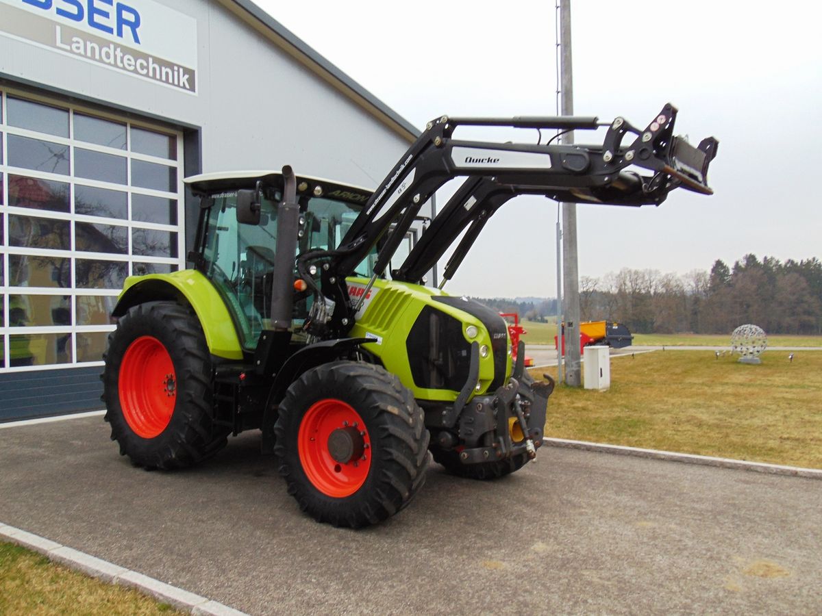 Claas Arion 530