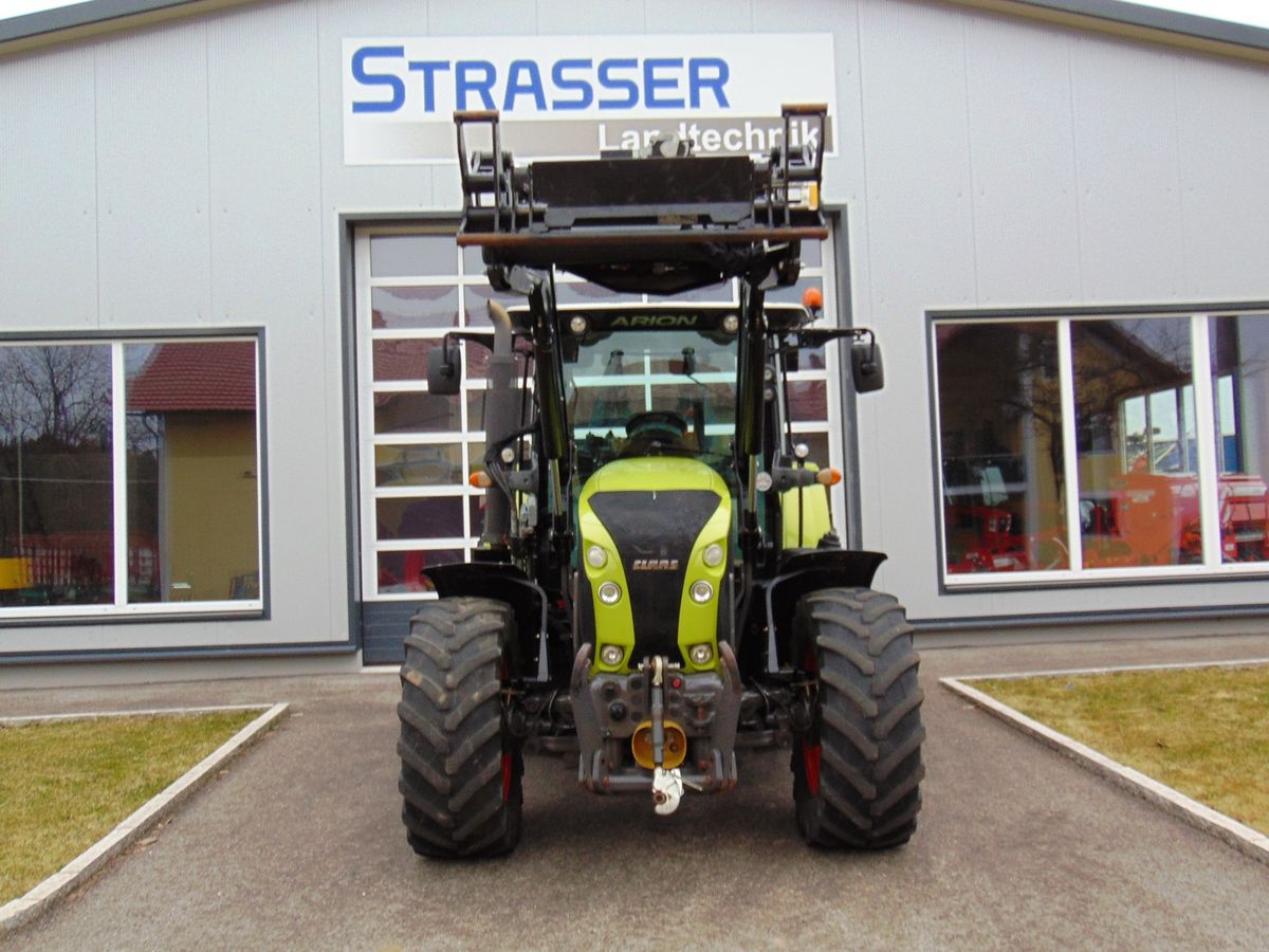 Claas Arion 530