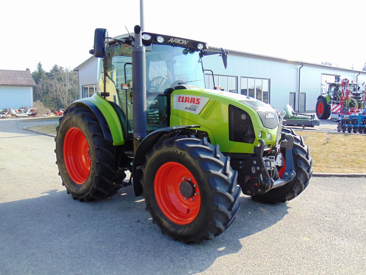 Claas Arion 430 CEI