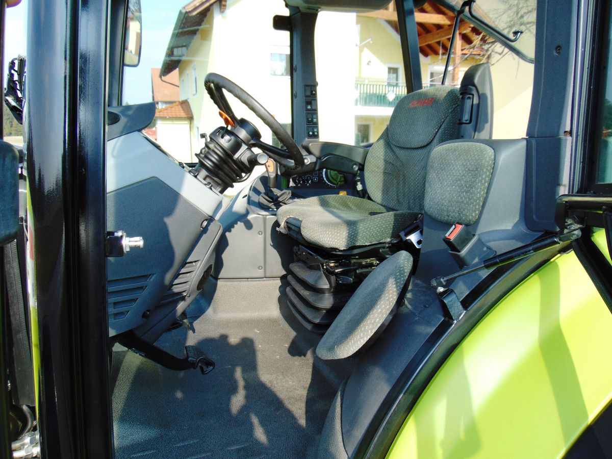 Claas Arion 430 CEI