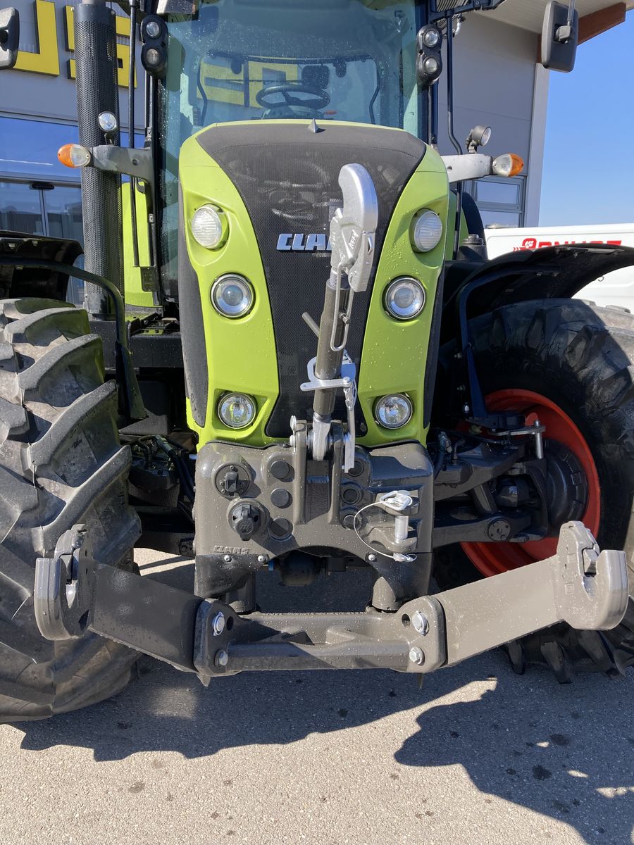 Claas Arion 640 CMATIC